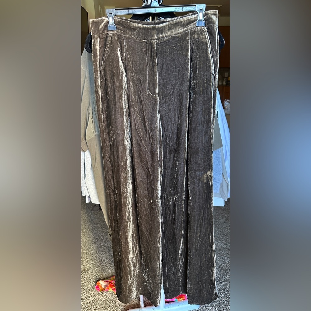 ATM | High-Rise Velvet Wide-Leg Pant - Picture 3 of 5